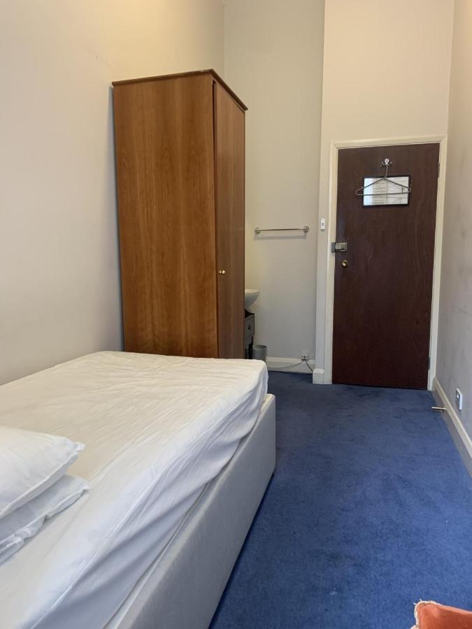 Merlyn Court Hotel ロンドン エクステリア 写真