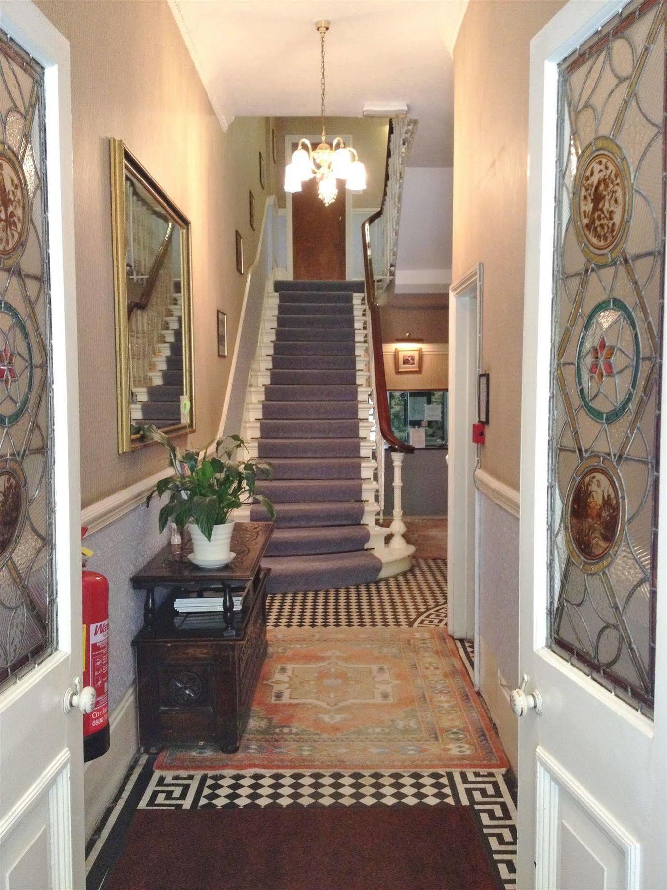 Merlyn Court Hotel ロンドン エクステリア 写真